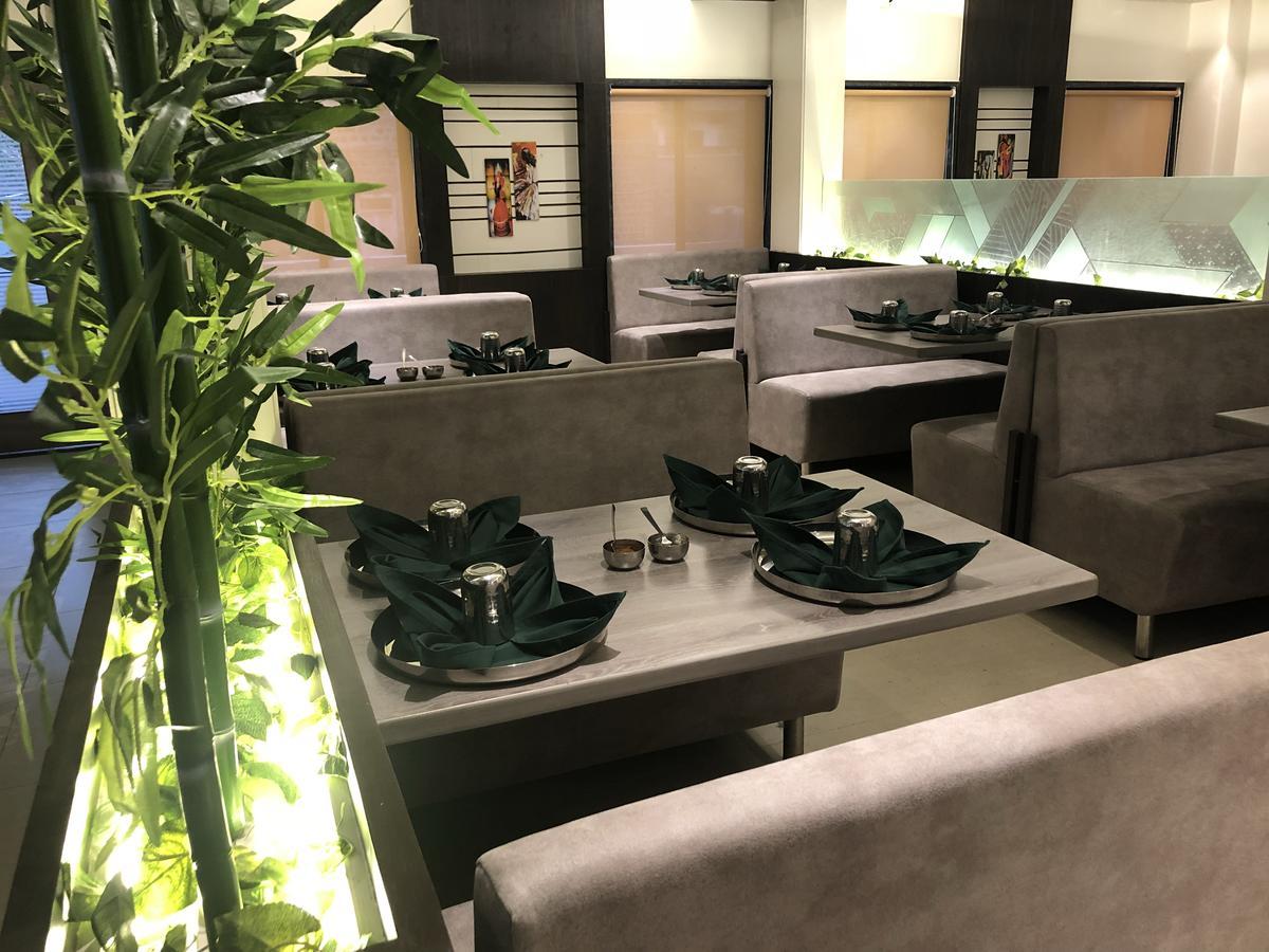 Kyriad Hotel Vijayapura By Othpl Bijāpur エクステリア 写真